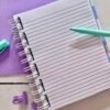 Libreta de apuntes violet check